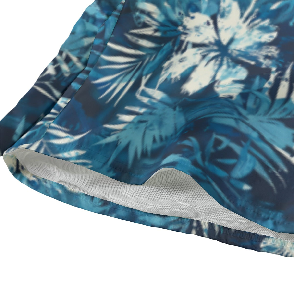 All-Over Print Men‘s Beach Shorts With Lining